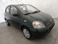 TOYOTA YARIS 1.3 instrukcja obsługi